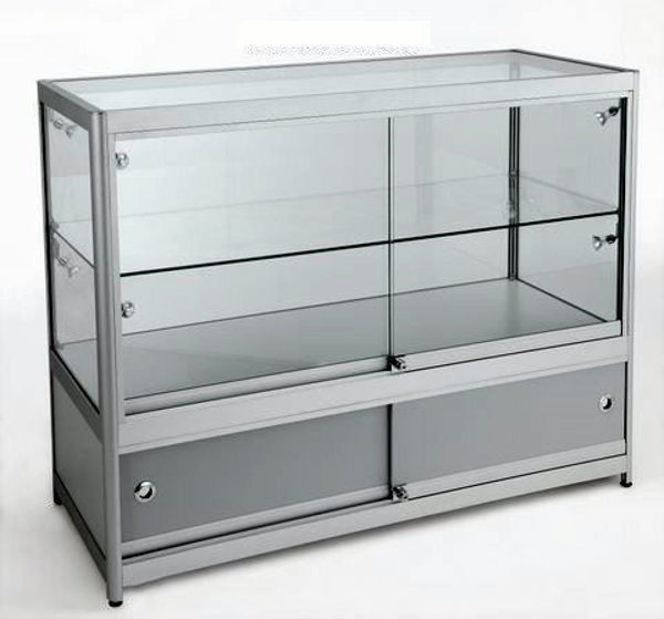 Picture of 3/4 Glass Showcase (R1553A)